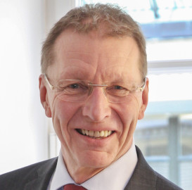 Dr. Bernhard Labudek